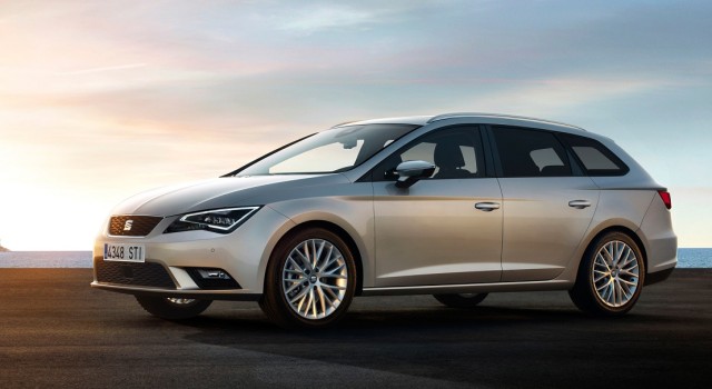 New SEAT Leon ST 2013 Estate (5).jpg